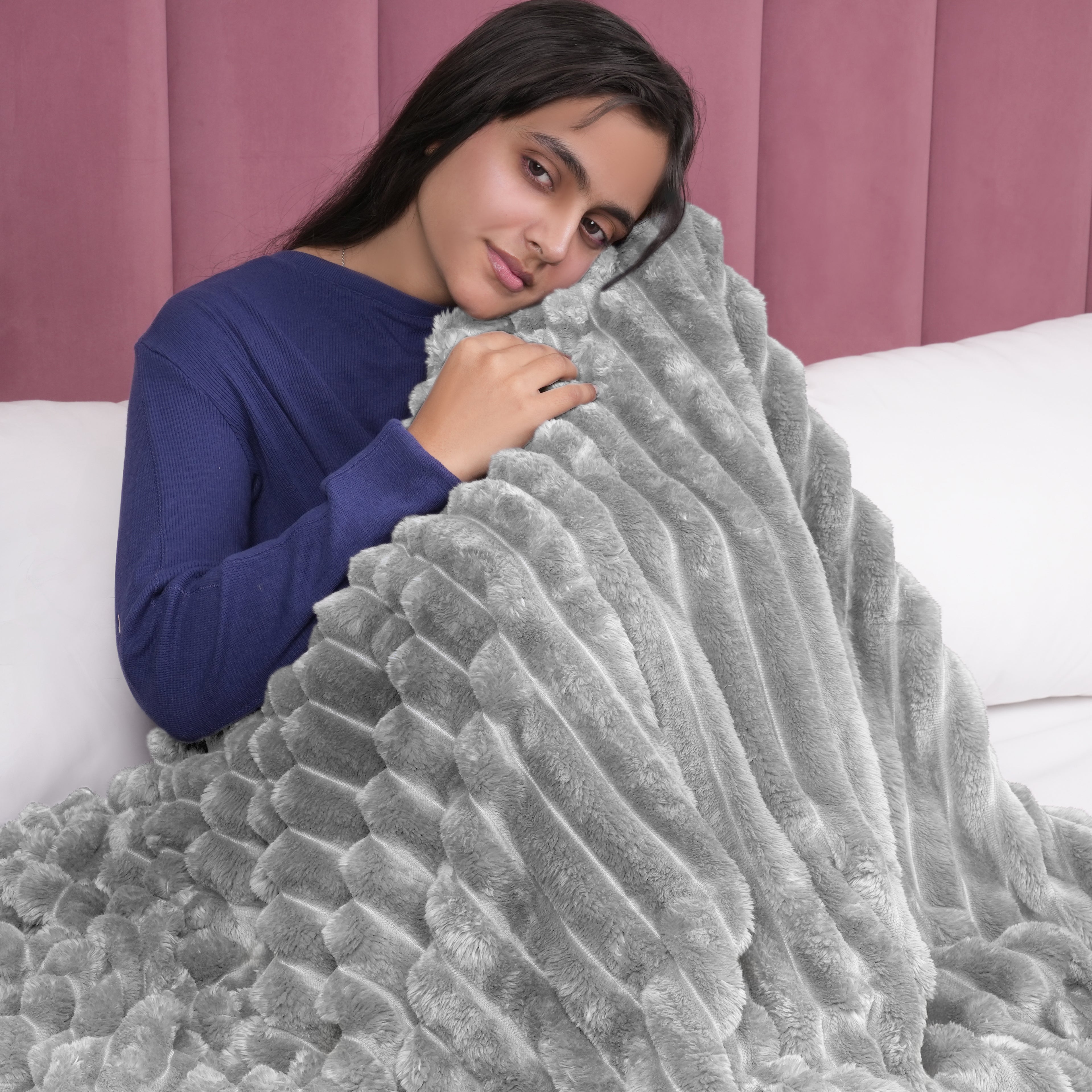 Super Soft Faux Fur Ribbed Flannel Fleece Throw Blanket - Double King Size, 500 GSM, Solid Colour, Plush Bedding Blanket